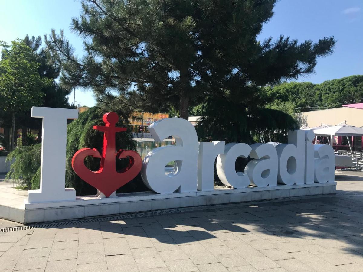 Апартаменты В Аркадии-42 Жемчужина Odesa Exterior photo